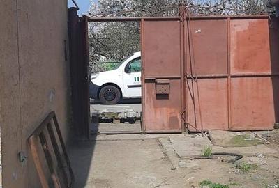 Casă cu 3 camere cu Teren 1500 Mp în Central - 2