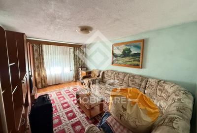 Apartament 2 camere decomandat etaj 2