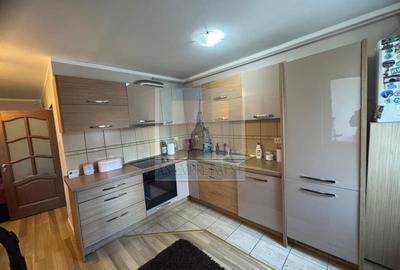 Apartament cu 3 camere decomandat în Centrul Civic - 4