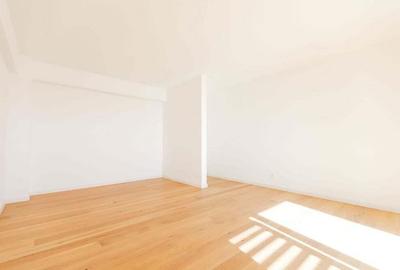 Apartament cu 4 camere decomandat în Vest - 1