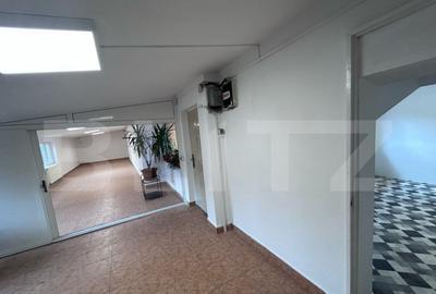 Spatiu de birouri, 85 mp, cartier Rovine, zona-Piata Garii - 1