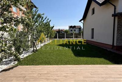 Casă cu 5 camere cu Teren 400 Mp în Berceni - 3