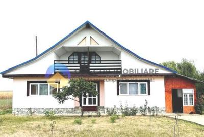 Casa SLOBOZIA langa orasul ROZNOV - 1