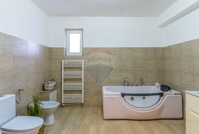 Casa cu 5 camere de vanzare || 400 MP teren || Someseni - 19