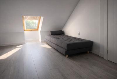 Apartament cu 3 camere decomandat, mobilat în Cornișa - 8