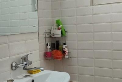 Apartament cu 3 camere decomandat în 9 Mai - 3