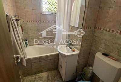 Apartament cu 3 camere decomandat în Dâmbu Pietros - 8
