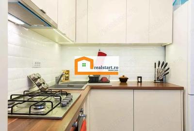 Casă cu 6 camere cu Teren 155 Mp în Titan