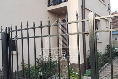 Casa individuala plus anexa, zona centrala in Faget - 7