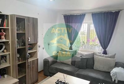 Apartament cu 2 camere decomandat în Roman - 10