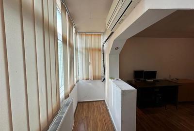 Ocazie! Apartament 3 camere decomandat in zona Malu Rosu - 13