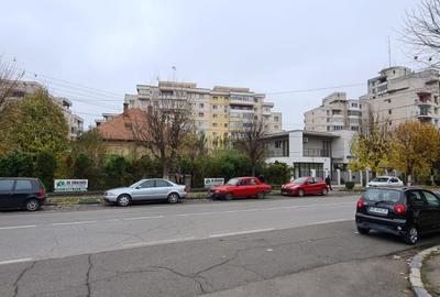 Casă cu 4 camere cu Teren 1081 Mp în 22 Decembrie - 2