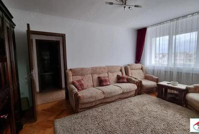 Apartament 3 camere Micro 16 din BCA - 8