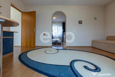 Casă cu 5 camere cu Teren 3659 Mp în Sărata - 12