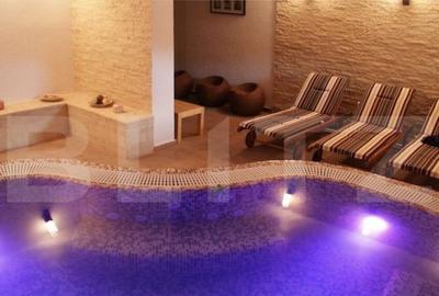 Oferta unica: pensiune ?i teren generos de 16000 mp in - 1