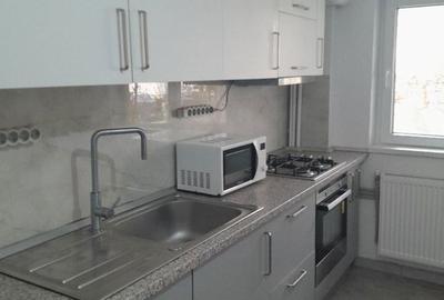 Apartament cu 2 camere decomandat, mobilat în Vatra Luminoasă - 10