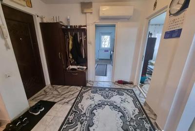 Apartament cu 4 camere decomandat în Poarta 6 - 3