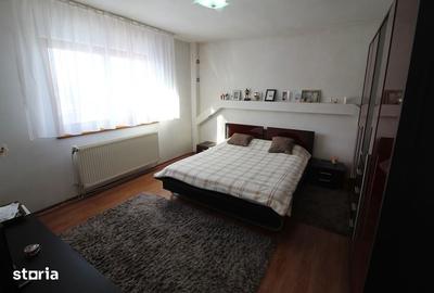 Casă cu 4 camere cu Teren 350 Mp în Central - 19