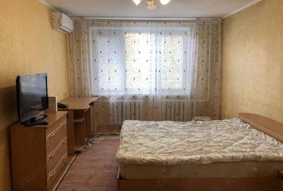 Apartament cu 2 camere decomandat în Soarelui