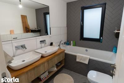 Casă cu 5 camere cu Teren 820 Mp în Baciu - 4