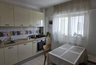 Apartament cu 3 camere decomandat, mobilat în Băneasa - 10