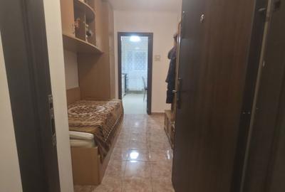 Apartament cu 2 camere decomandat în Dristor - 3