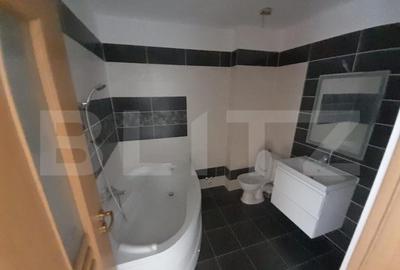 Apartament cu 4 camere semidecomandat în Central - 2