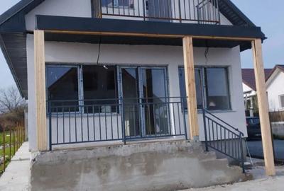 Casă cu 4 camere în Lumina - 8