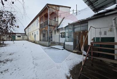 Casa de vanzare / Spatiu productie cu 12+ camere - 4