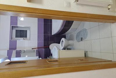 Apartament cu 2 camere semidecomandat în Central - 3