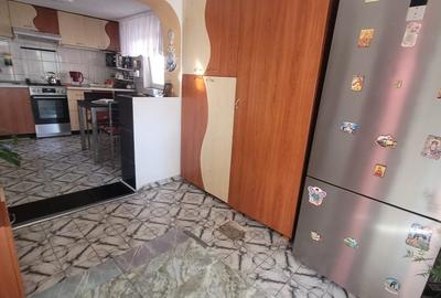 Loc. Cumpana - Casa  cu teren 600 mp -deschidere 19 mp - garaj - 119.500 Euro - 21