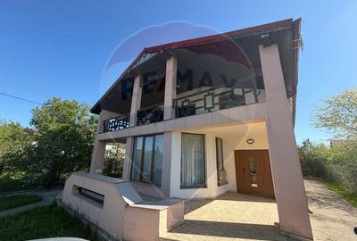 Casă individuală cu 6 camere cu Teren 600 Mp în Brănești - 1