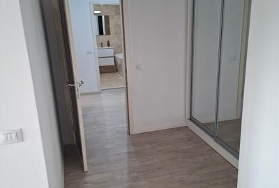 Apartament cu 3 camere decomandat în Central - 1