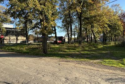 Spațiu comercial, de 2,200 mp, în Central - 3