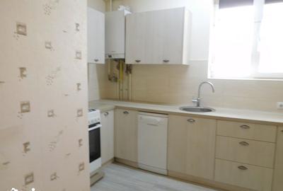 Casă cu 2 camere cu Canalizare în Central - 2