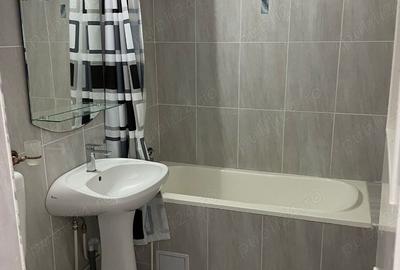 Apartament cu 3 camere decomandat în Central - 2