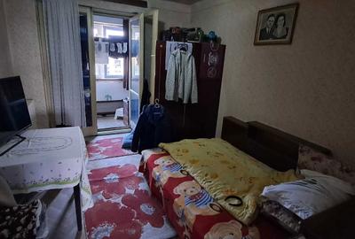 Apartament cu 3 camere semidecomandat în Baba Novac - 1