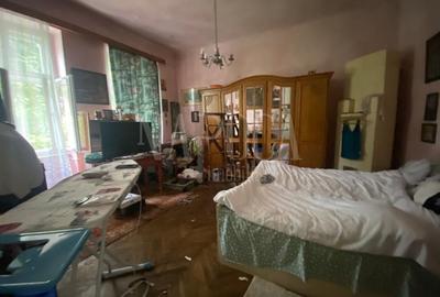 Casă individuală cu 10 camere cu Canalizare în Grigorescu - 13