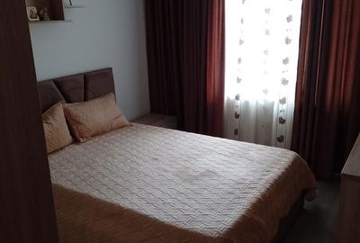 Apartament cu 3 camere decomandat în Berceni - 3