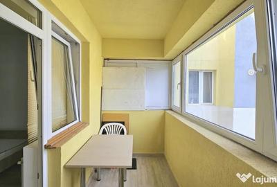 Apartament cu 2 camere decomandat în Titan