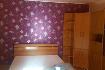 Garsonieră decomandată în Central - 2