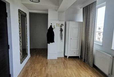 Apartament cu 4 camere decomandat, mobilat în Burdujeni - 2