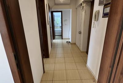 Apartament cu 2 camere decomandat în Tomis II - 4