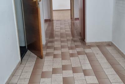 Calea Vitan , 3 minute metrou Mihai Bravu - 7