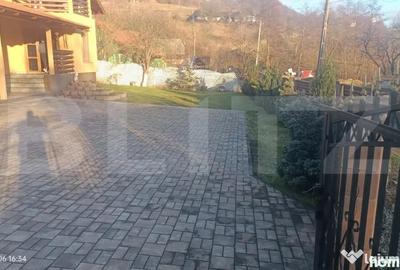Casă cu 5 camere cu Teren 800 Mp în Central - 14