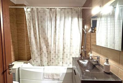 Casă cu 5 camere cu Teren 500 Mp în Central - 6