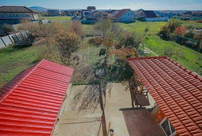 Duplex cu 5 camere ?i 506 mp teren de vanzare, str. Nufarului - 1