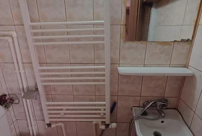 Vand garsoniera zona UMT - 4