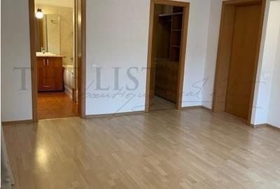 Casă cu 4 camere cu Teren 360 Mp în Central