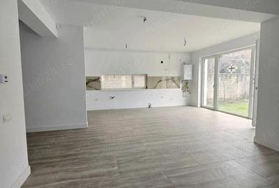 Apartament cu 3 camere decomandat în Fundeni - 3